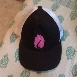 Hop valley, pink logo hat